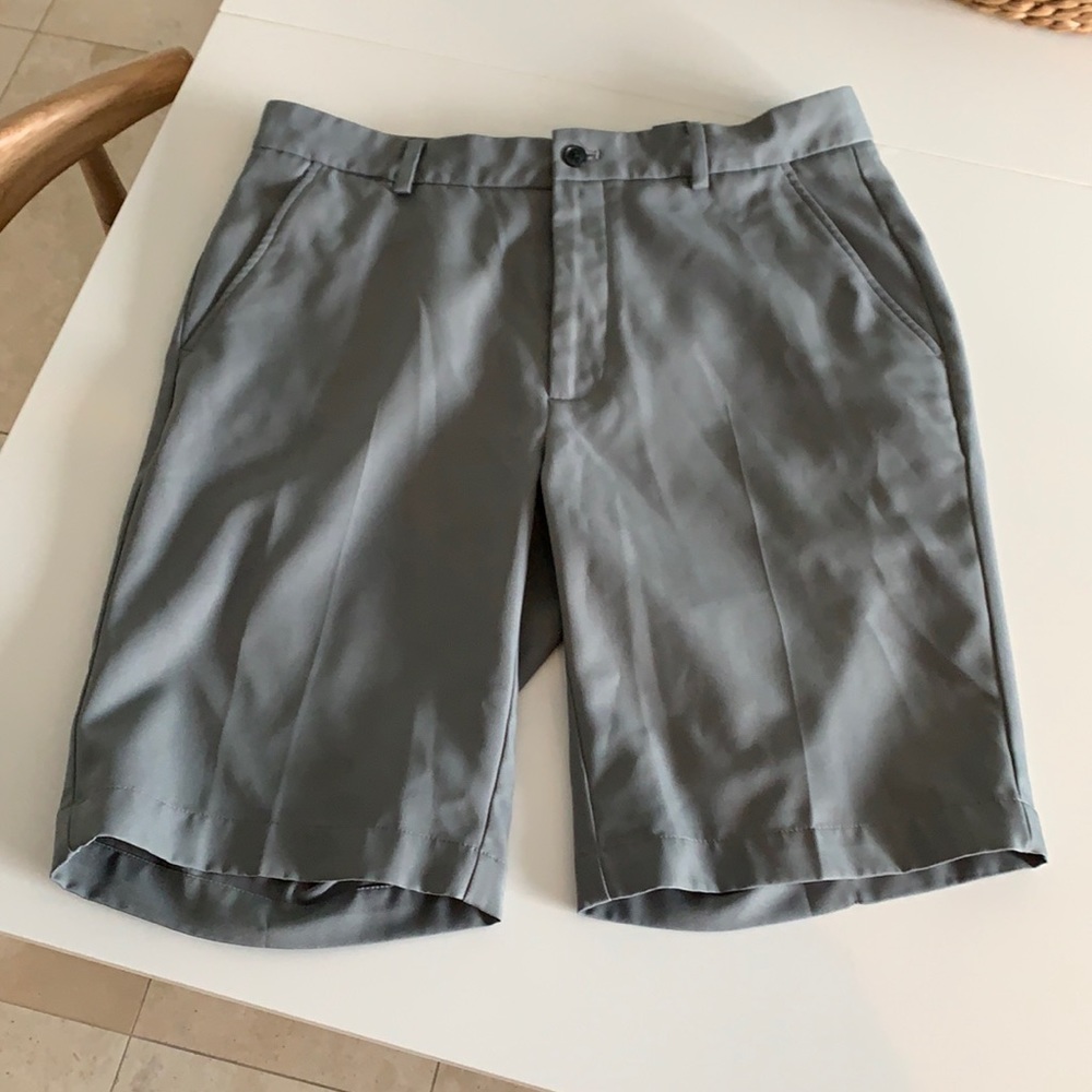 Greg Norman golf shorts
